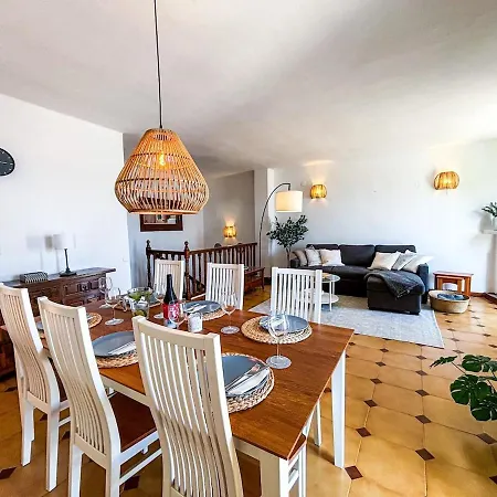 Holiday home A2407 Charming Townhouse With Sea Views And Pool Nerja
