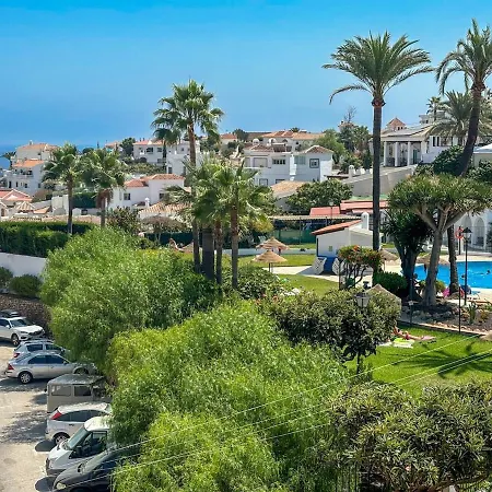 A2407 Charming Townhouse With Sea Views And Pool Nerja